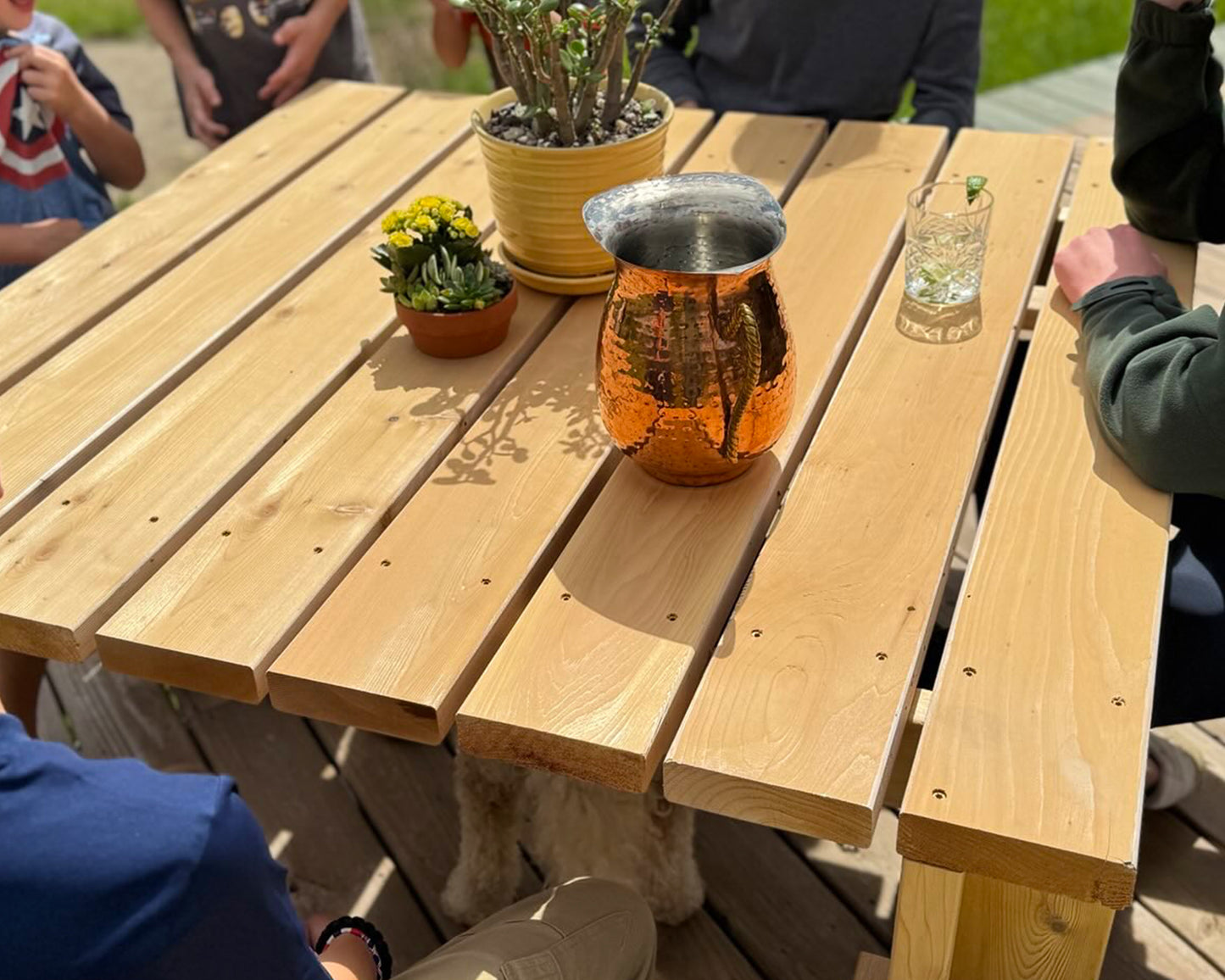 Picnic Perfect: Your New Favorite Outdoor Table