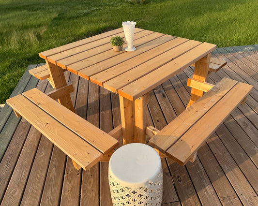 Picnic Perfect: Your New Favorite Outdoor Table